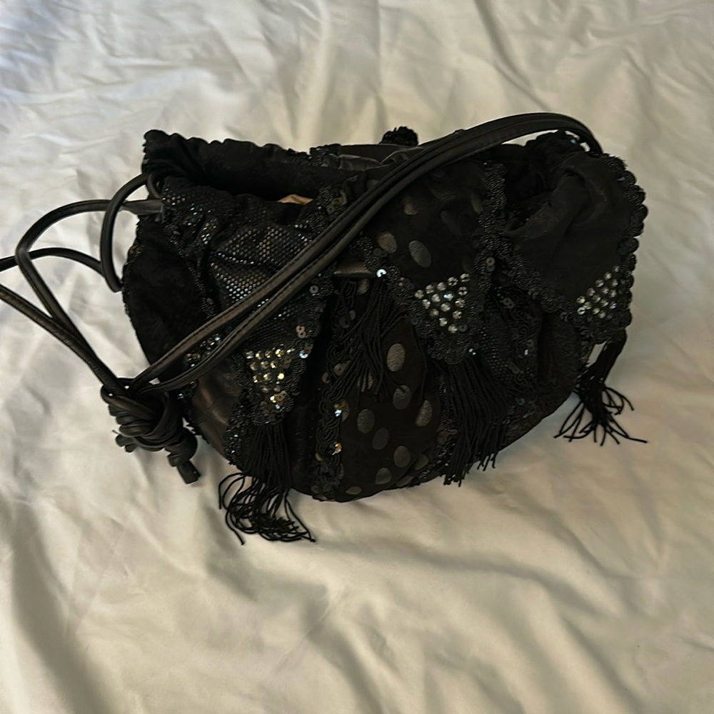 Mylinka small black leather purse